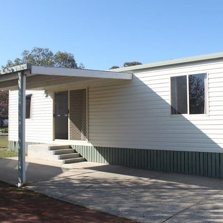 Capital Country Holiday Park Canberra Exterior photo