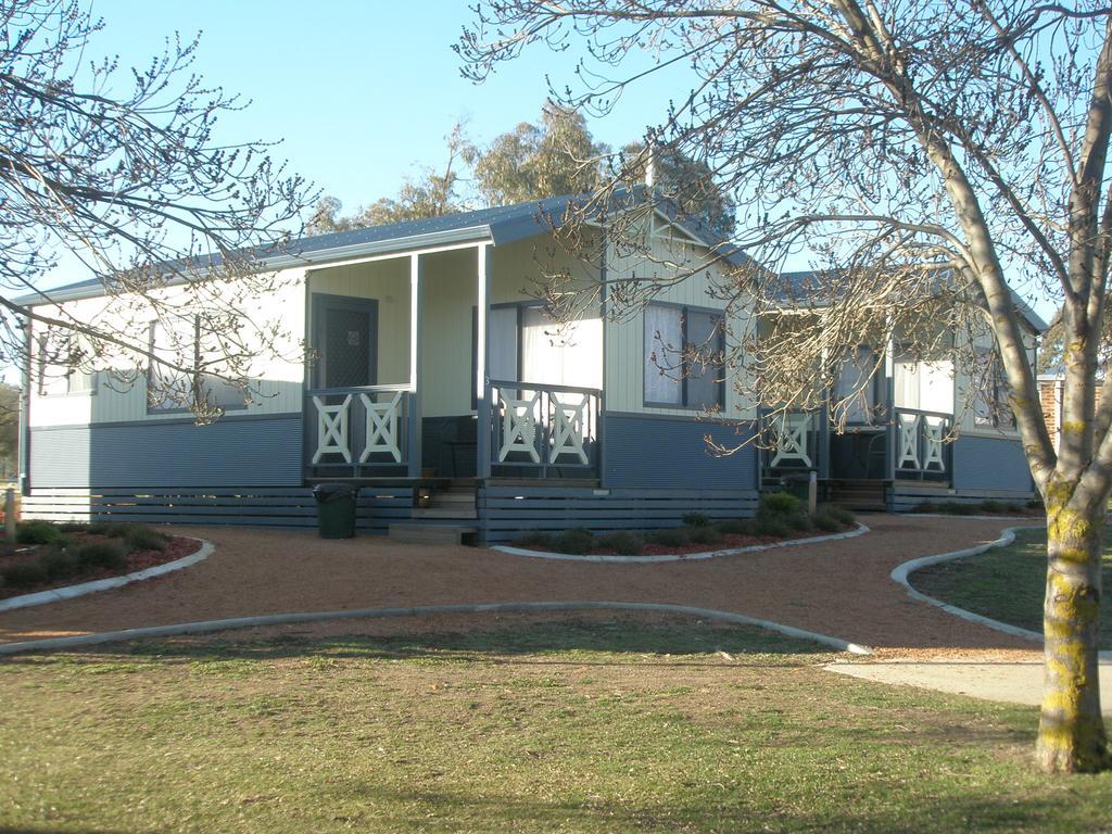 Capital Country Holiday Park Canberra Exterior photo